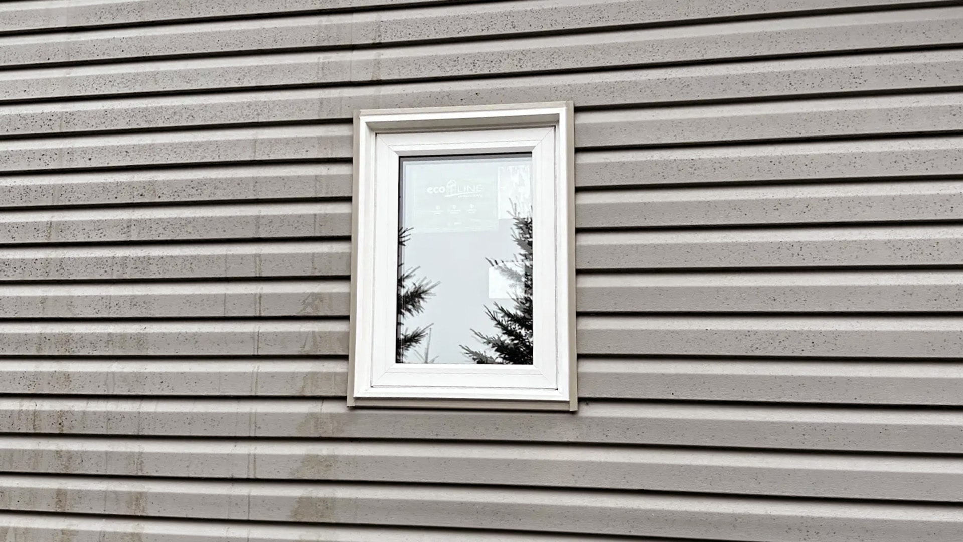 Awning window – outside view